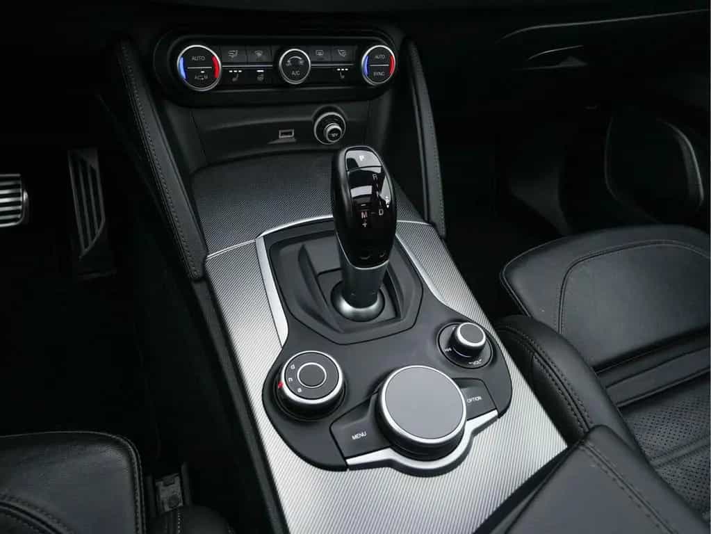 Alfa Romeo Stelvio 2.2d AWD Q4 Super Aut. *PANO | LEATHER | 01/2018-photo-12