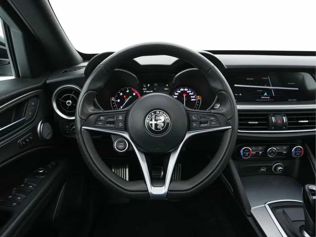 Alfa Romeo Stelvio 2.2d AWD Q4 Super Aut. *PANO | LEATHER | 01/2018-photo-17
