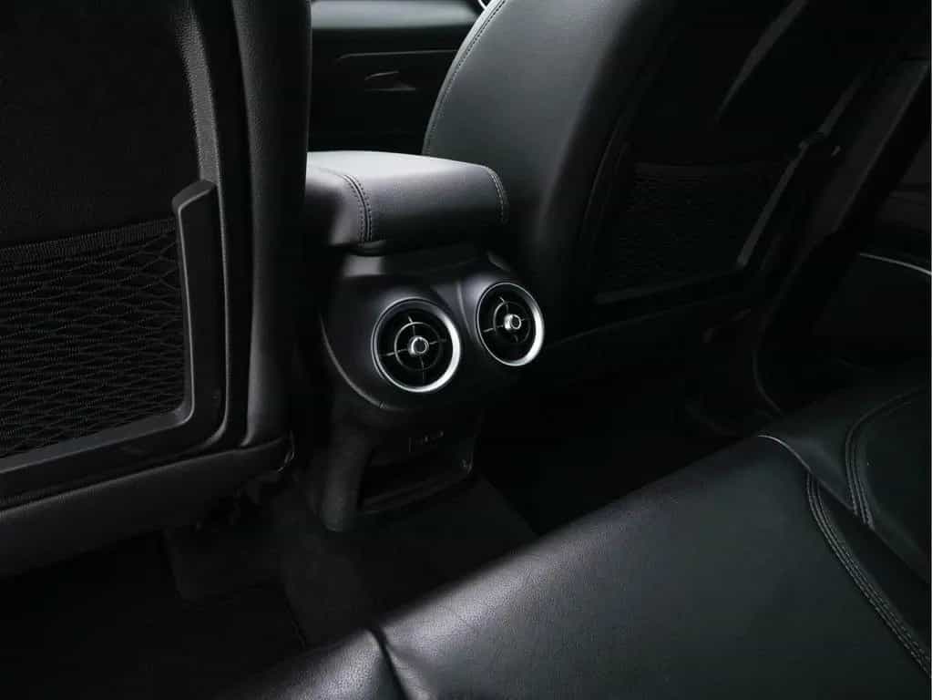 Alfa Romeo Stelvio 2.2d AWD Q4 Super Aut. *PANO | LEATHER | 01/2018-photo-22