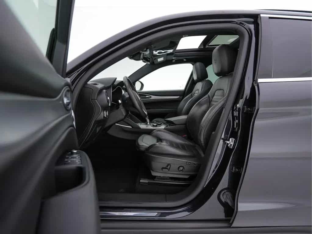 Alfa Romeo Stelvio 2.2d AWD Q4 Super Aut. *PANO | LEATHER | 01/2018-photo-7
