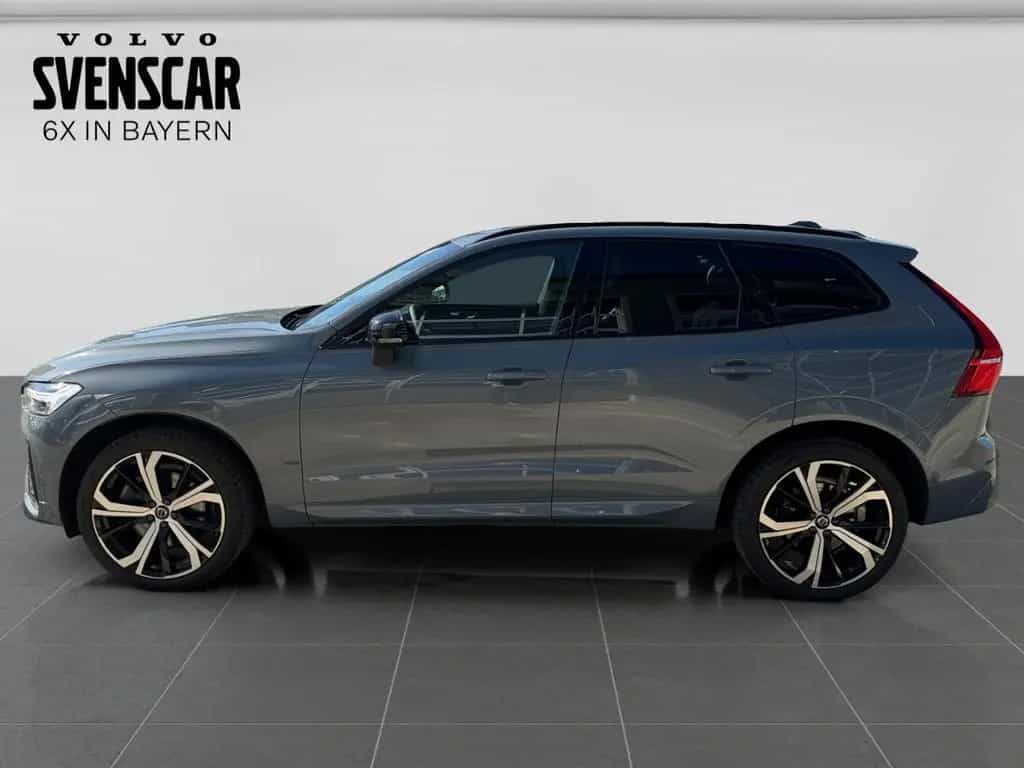 Volvo XC60 R-Design B5 AWD El. Panodach Navi Leder Dig 06/2022-photo-1