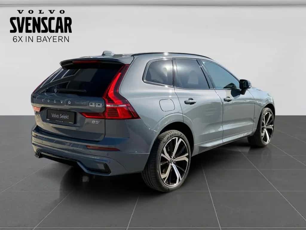 Volvo XC60 R-Design B5 AWD El. Panodach Navi Leder Dig 06/2022-photo-4