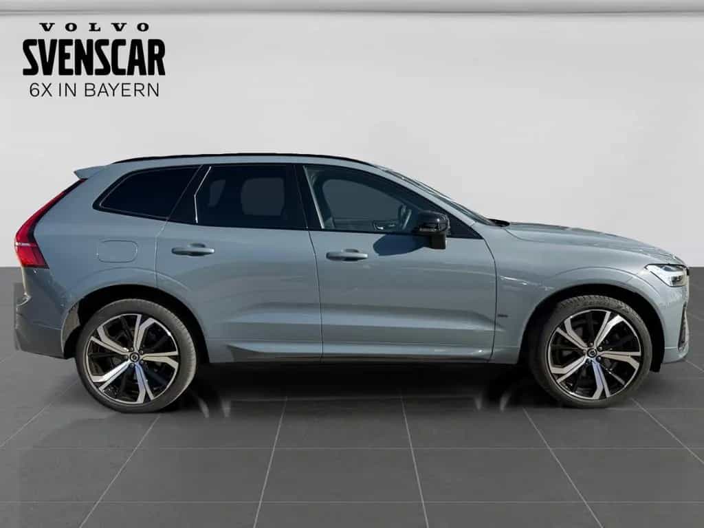 Volvo XC60 R-Design B5 AWD El. Panodach Navi Leder Dig 06/2022-photo-5
