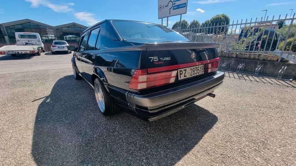 Alfa Romeo 75 1.8i turbo America 03/1990-photo-7