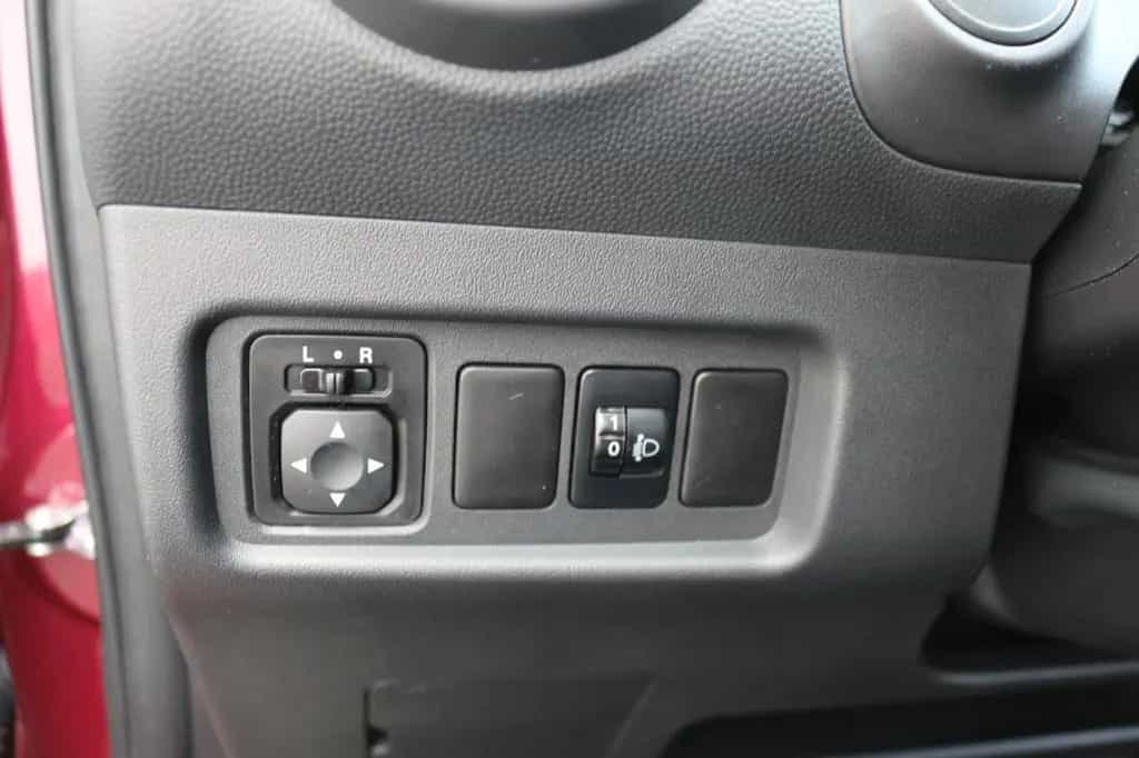 Mitsubishi Space Star Spirit+Navi und Winterpaket 05/2021-photo-23