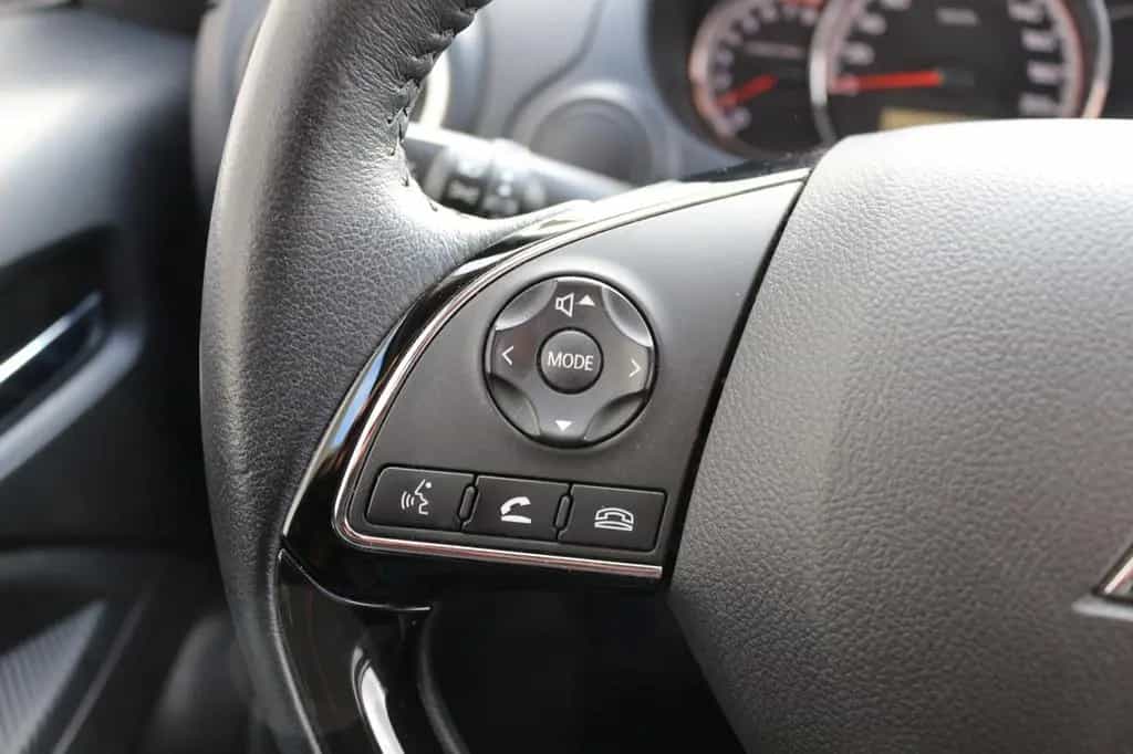 Mitsubishi Space Star Spirit+Navi und Winterpaket 05/2021-photo-27