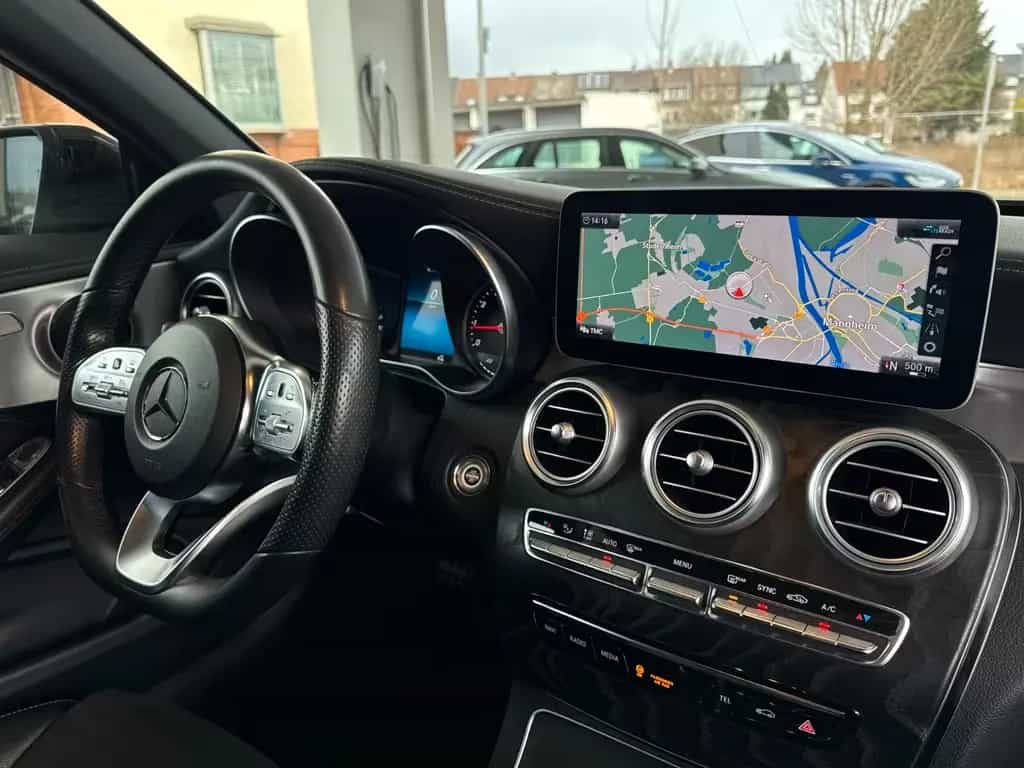Mercedes-Benz C-Class 180 Cabriolet AMG|LED|AirScarf|AirCap|AppleCar 04/2019-photo-14