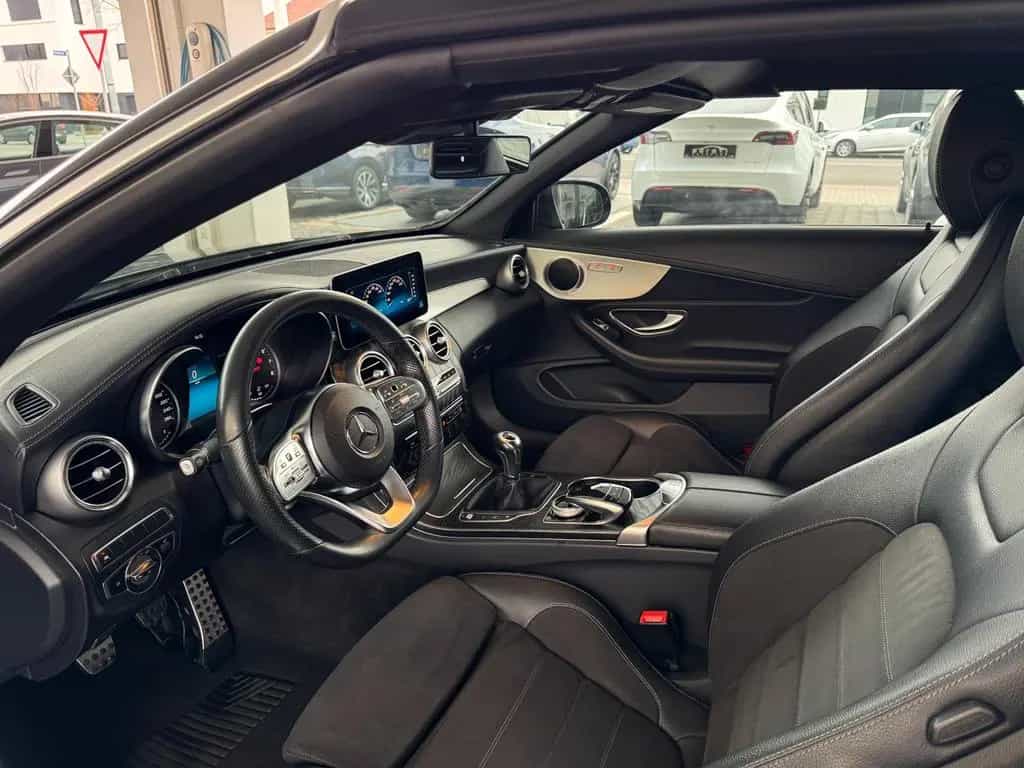 Mercedes-Benz C-Class 180 Cabriolet AMG|LED|AirScarf|AirCap|AppleCar 04/2019-photo-27