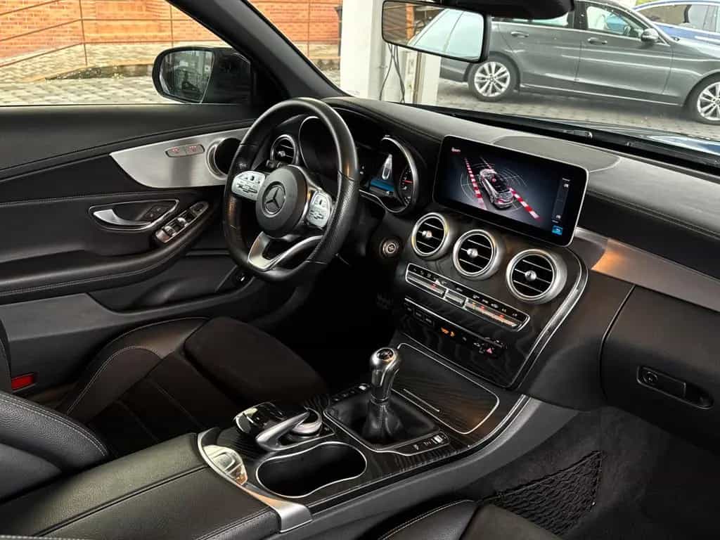 Mercedes-Benz C-Class 180 Cabriolet AMG|LED|AirScarf|AirCap|AppleCar 04/2019-photo-30
