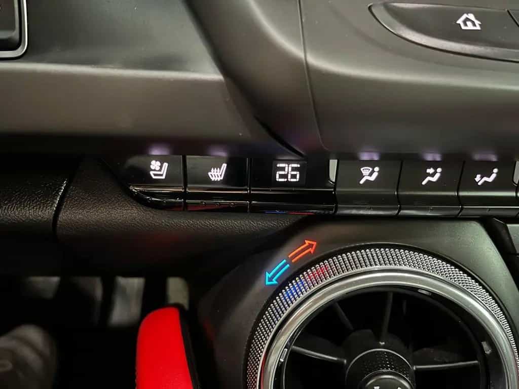 Chevrolet Camaro RS *3,6l V6 ZL1-Spoiler / 4-Rohr/ SHZ/Hea 02/2022-photo-18
