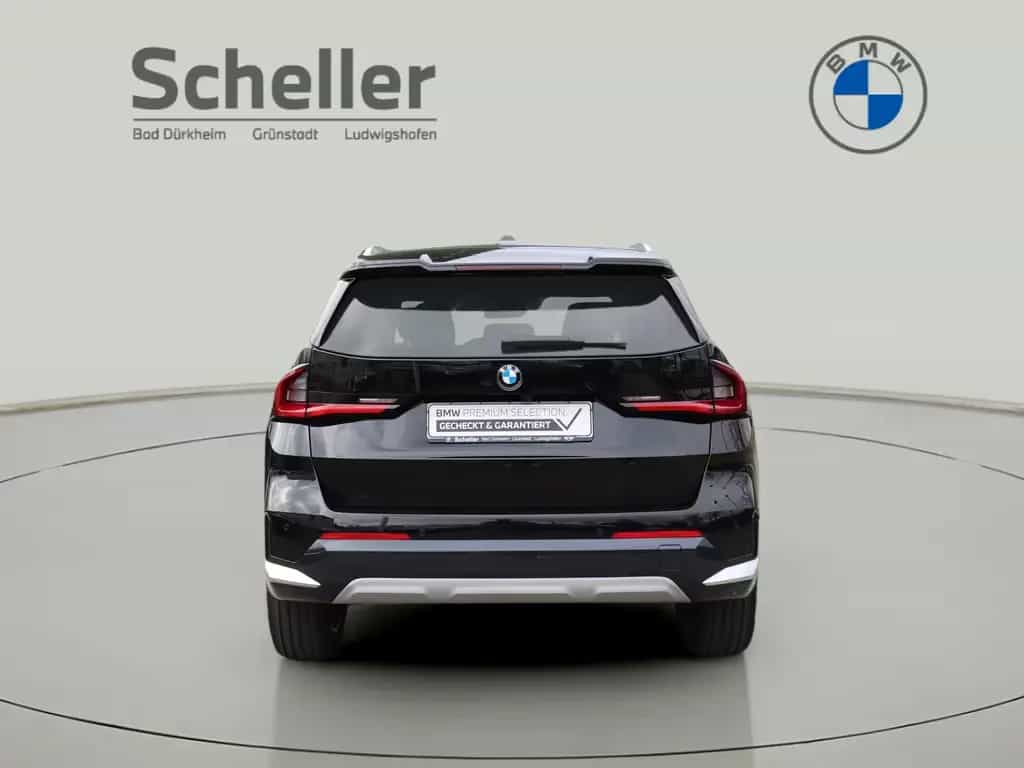 BMW X1 sDrive18i xLine DAB LED Komfortzg. Shz 02/2023-photo-7