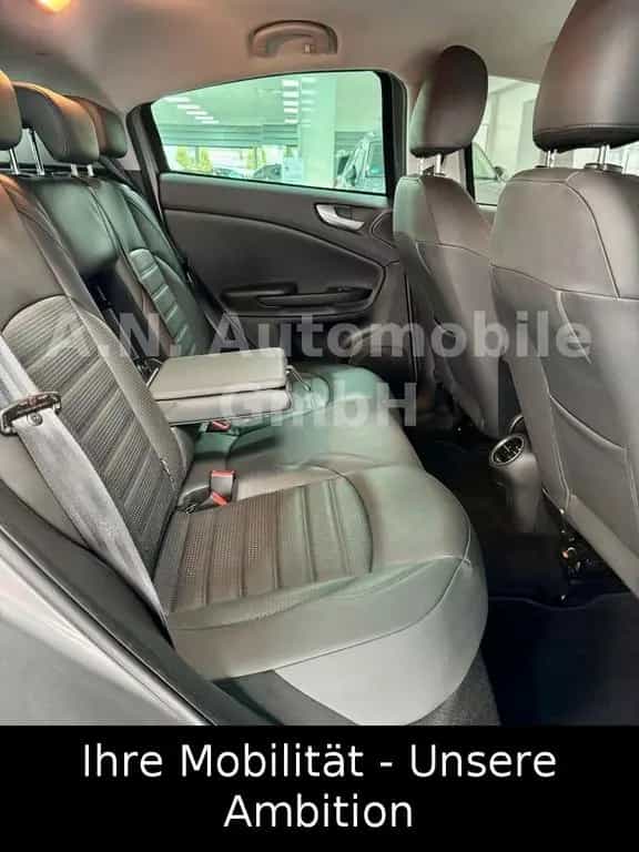 Alfa Romeo Giulietta Super 1.4 Turbo*Navi*SHZ*Leder*Memory 05/2018-photo-16