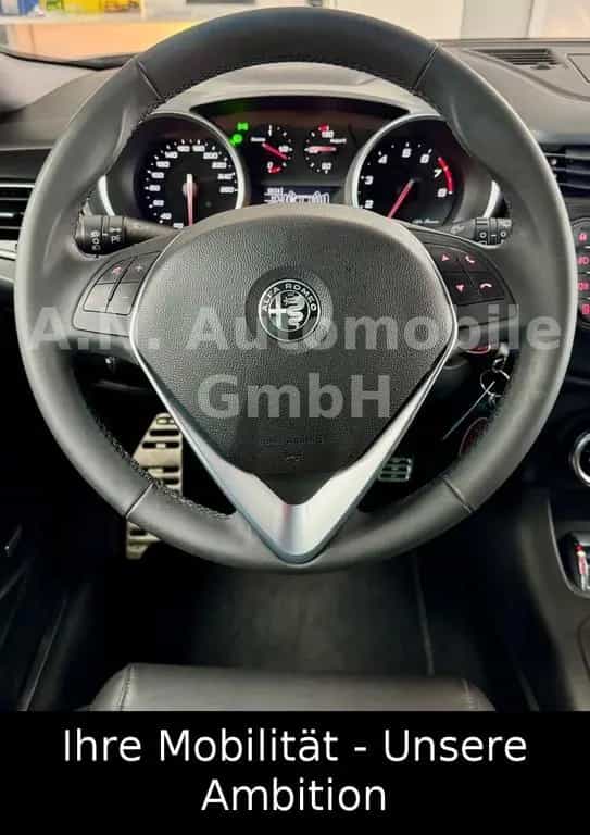 Alfa Romeo Giulietta Super 1.4 Turbo*Navi*SHZ*Leder*Memory 05/2018-photo-20