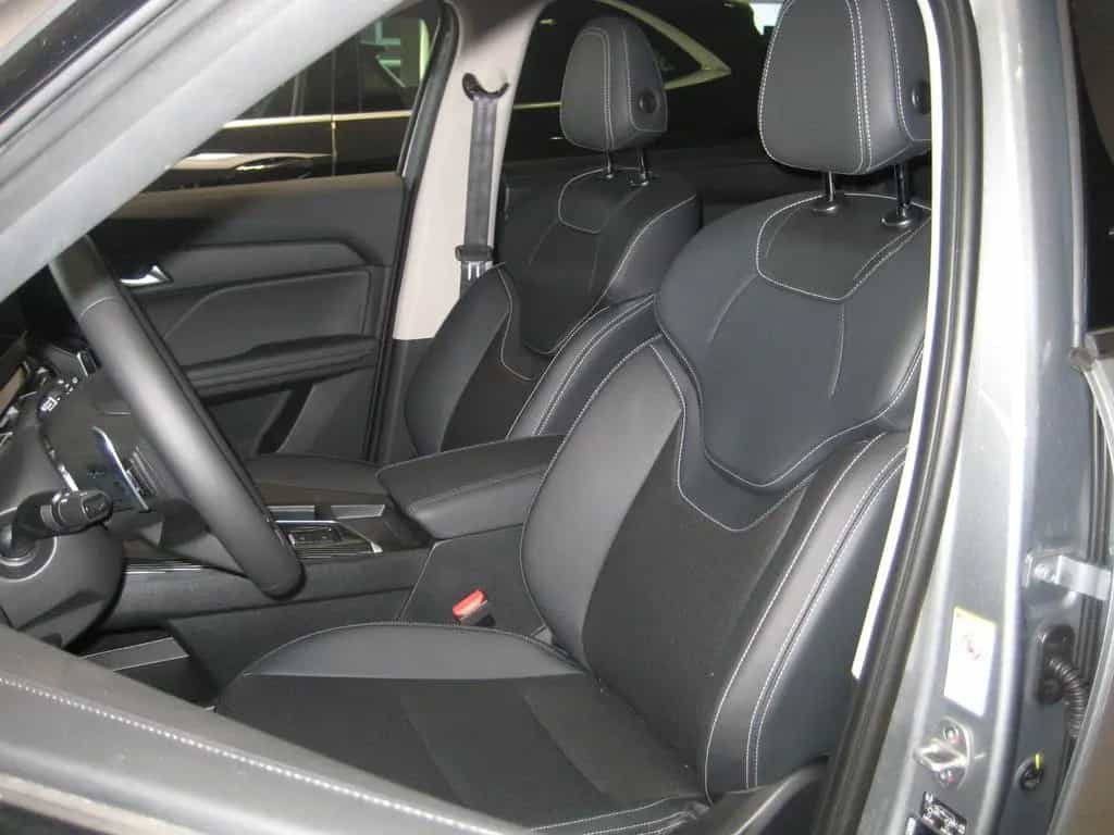 GWM HAVAL Jolion Pro Luxury 1.5Turbo/5JahreGarantie null-photo-3