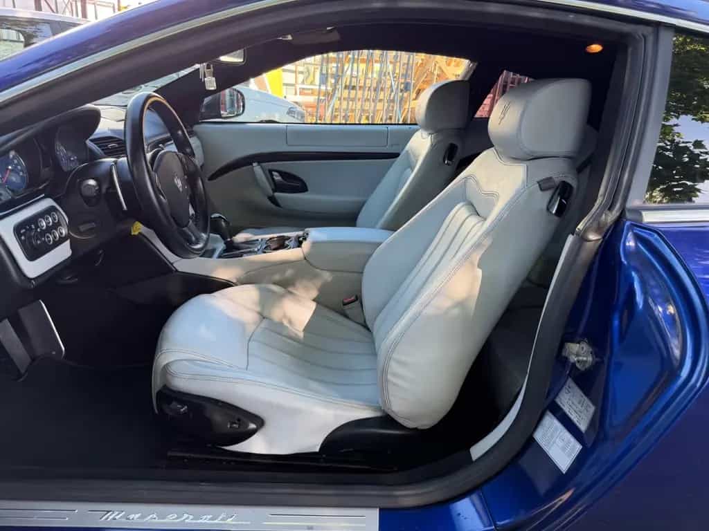Maserati Granturismo GranTurismo XENON~LEDER~PDC~EU5 03/2009-photo-8