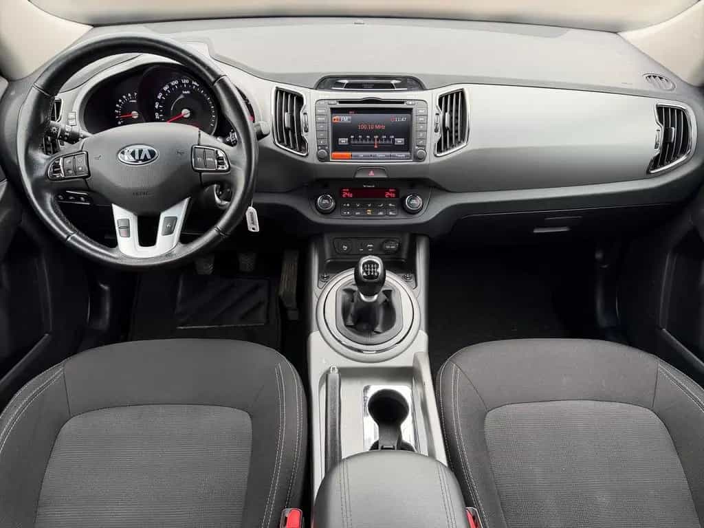 Kia Sportage 1.6 GDi Navi Kamera Tempomat Bluetooth 08/2015-photo-11