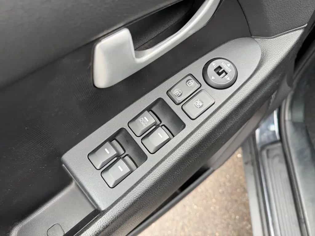 Kia Sportage 1.6 GDi Navi Kamera Tempomat Bluetooth 08/2015-photo-15