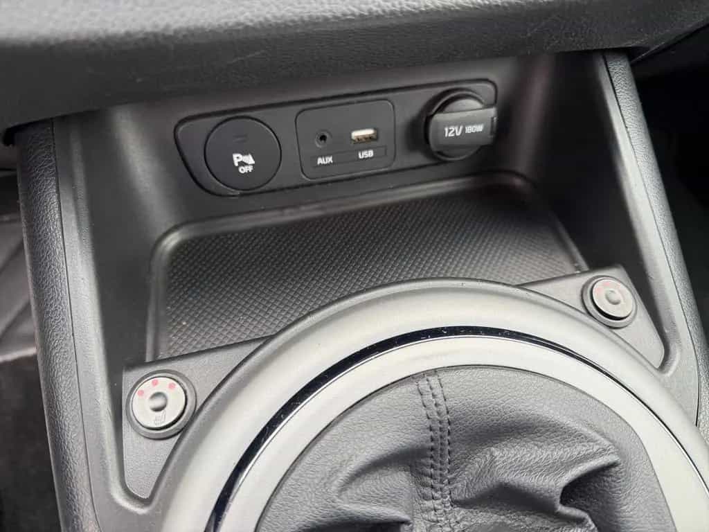 Kia Sportage 1.6 GDi Navi Kamera Tempomat Bluetooth 08/2015-photo-24