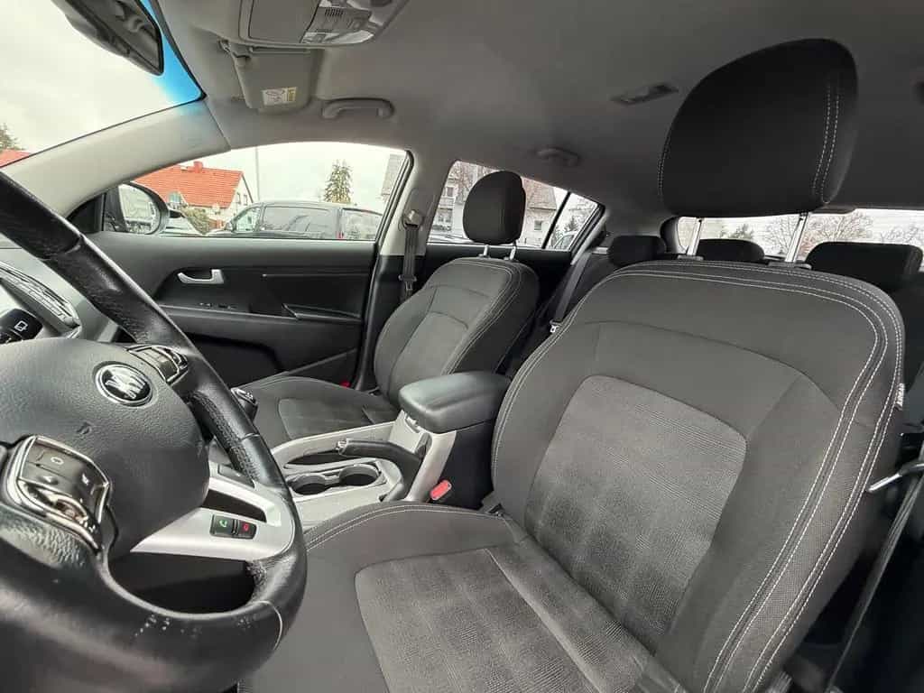 Kia Sportage 1.6 GDi Navi Kamera Tempomat Bluetooth 08/2015-photo-26