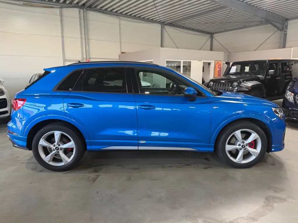 Audi Q3 40 TDI quattro S Line|Virtual|AHK|Pano|StandH 12/2021-photo-10