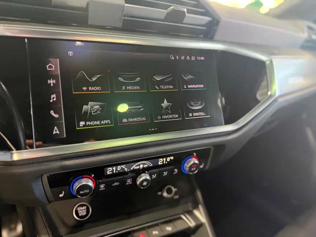Audi Q3 40 TDI quattro S Line|Virtual|AHK|Pano|StandH 12/2021-photo-23