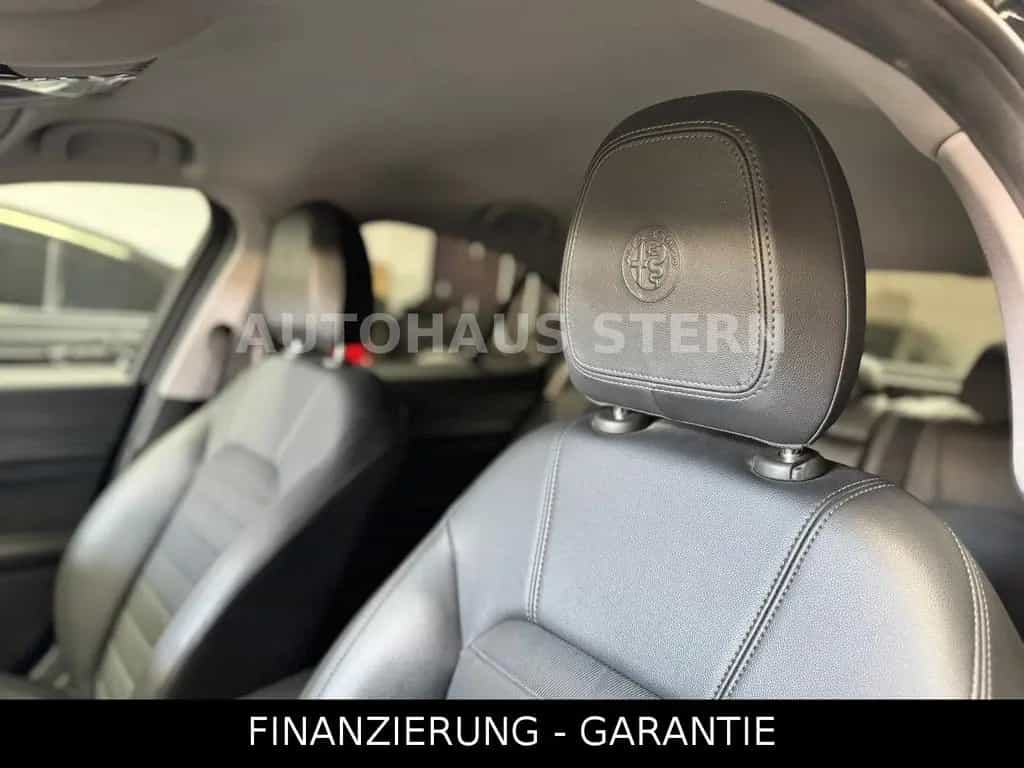 Alfa Romeo Giulia 2.2 JTDM Super 8fach Spur Bi-Xenon DAB 05/2017-photo-10