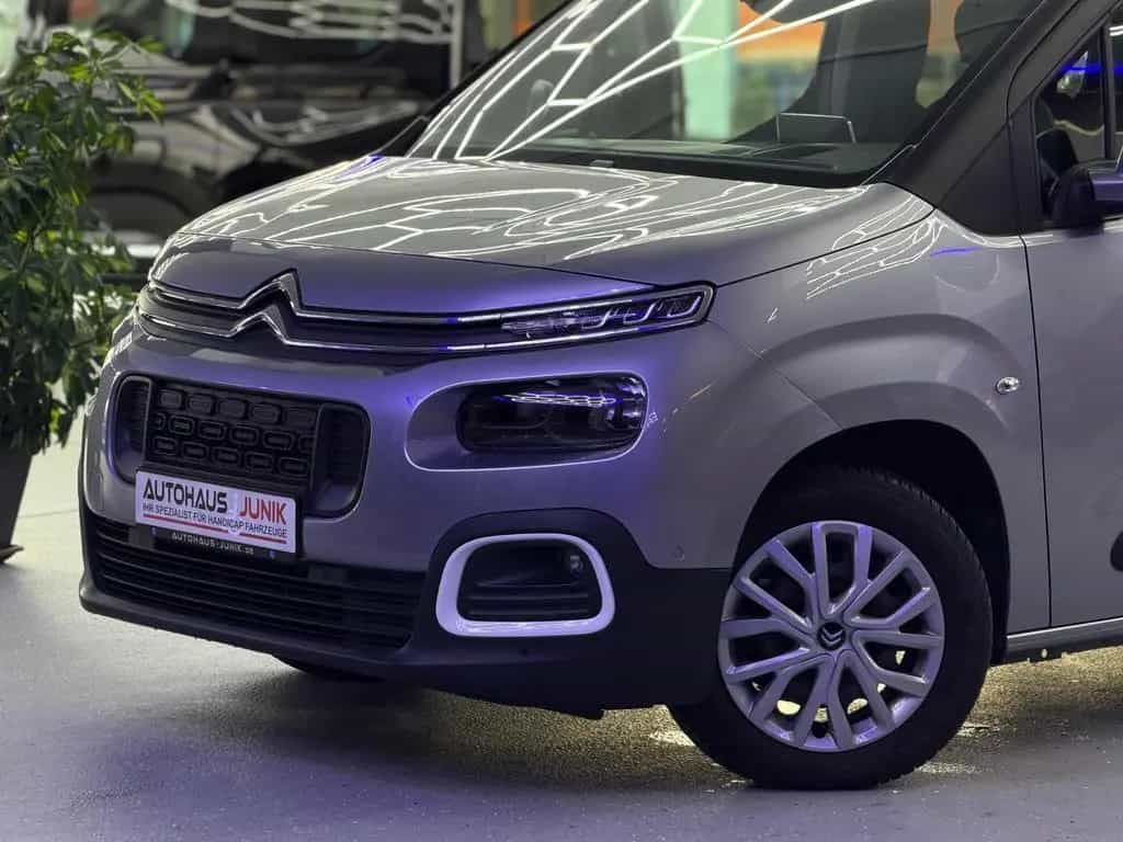 Citroën Berlingo Shine XL - Behindertengerecht-Rampe- 09/2020-photo-2