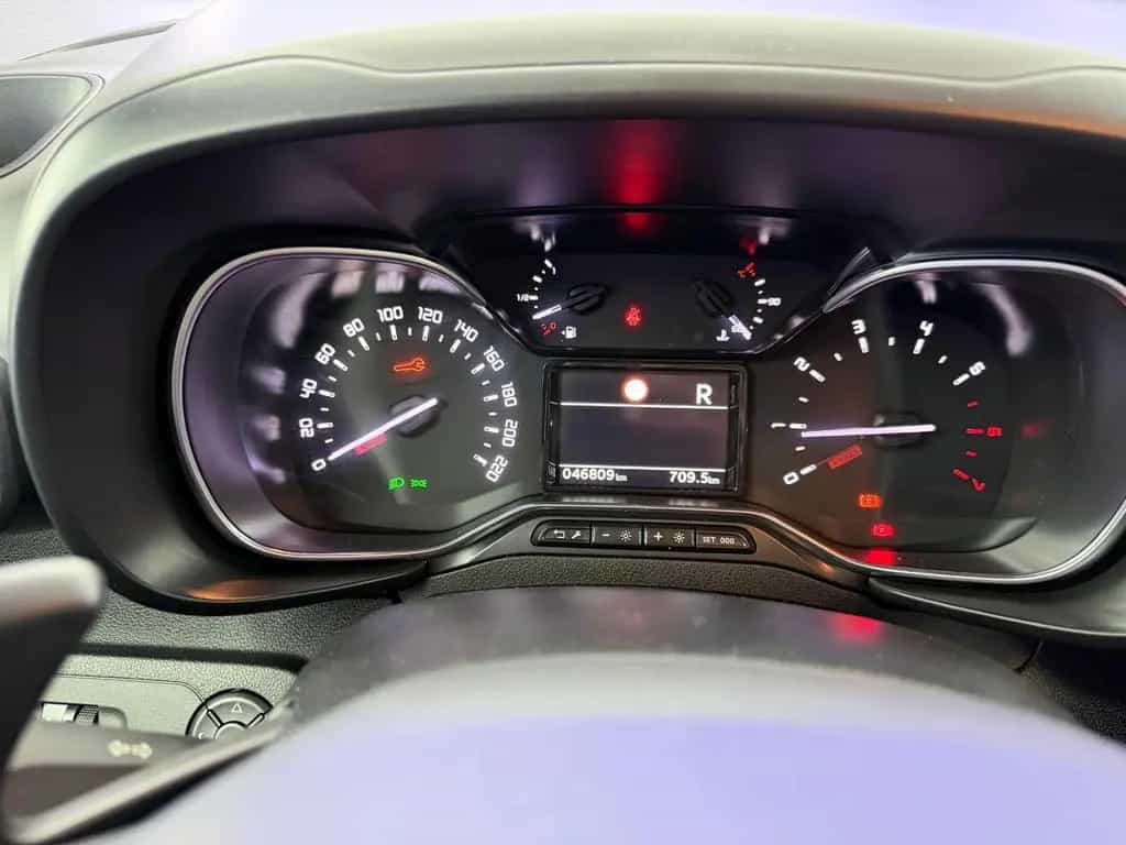 Citroën Berlingo Shine XL - Behindertengerecht-Rampe- 09/2020-photo-28