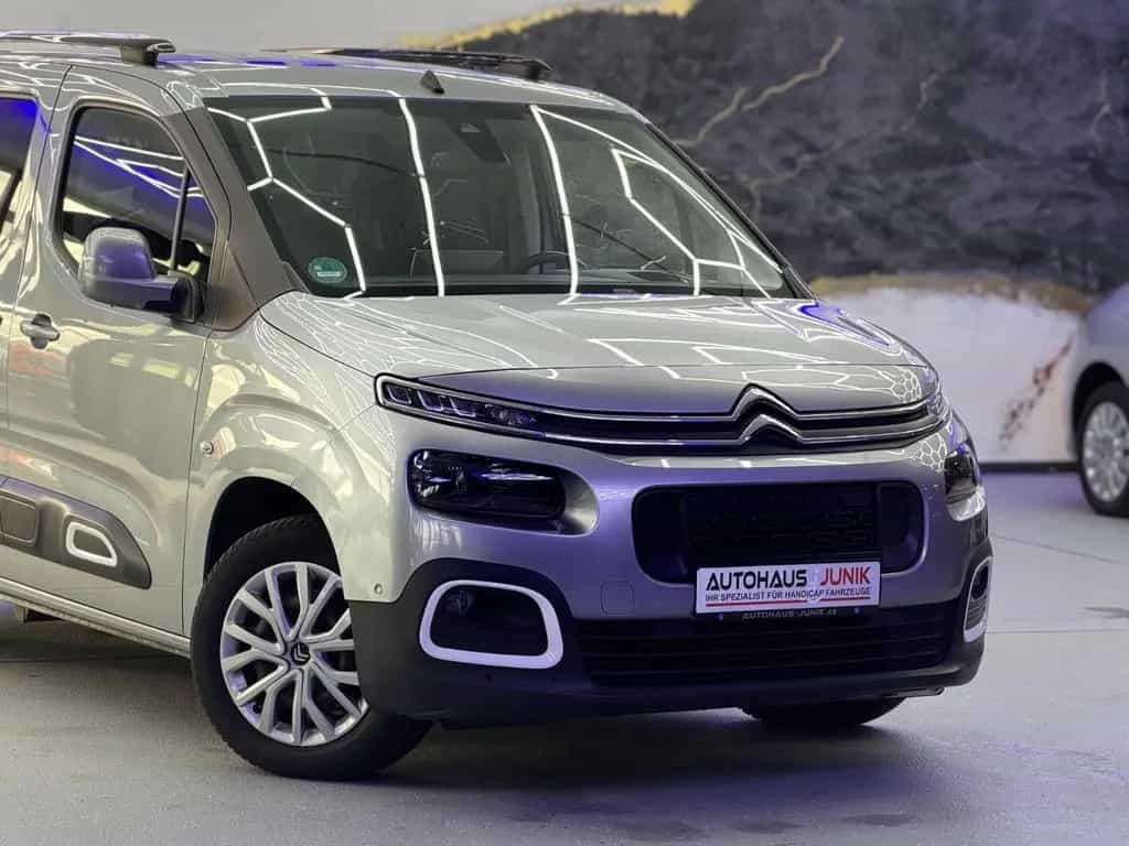 Citroën Berlingo Shine XL - Behindertengerecht-Rampe- 09/2020-photo-5