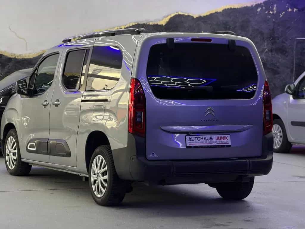Citroën Berlingo Shine XL - Behindertengerecht-Rampe- 09/2020-photo-6