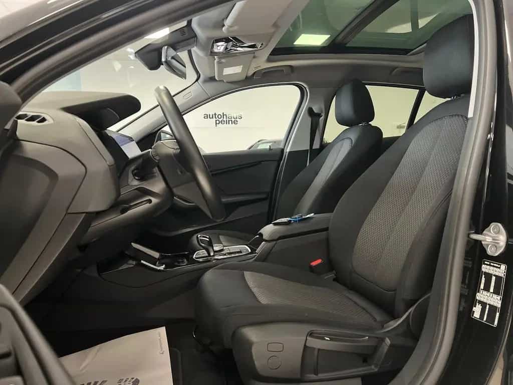 BMW 1 Series 118i Advantage Aut/Navi/Panorama/LED/Hi-Fi 10/2022-photo-15