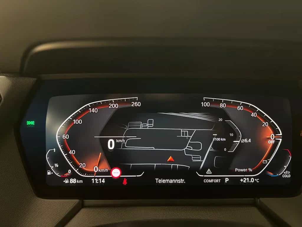BMW 1 Series 118i Advantage Aut/Navi/Panorama/LED/Hi-Fi 10/2022-photo-17