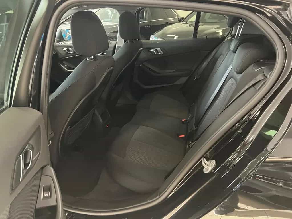 BMW 1 Series 118i Advantage Aut/Navi/Panorama/LED/Hi-Fi 10/2022-photo-20