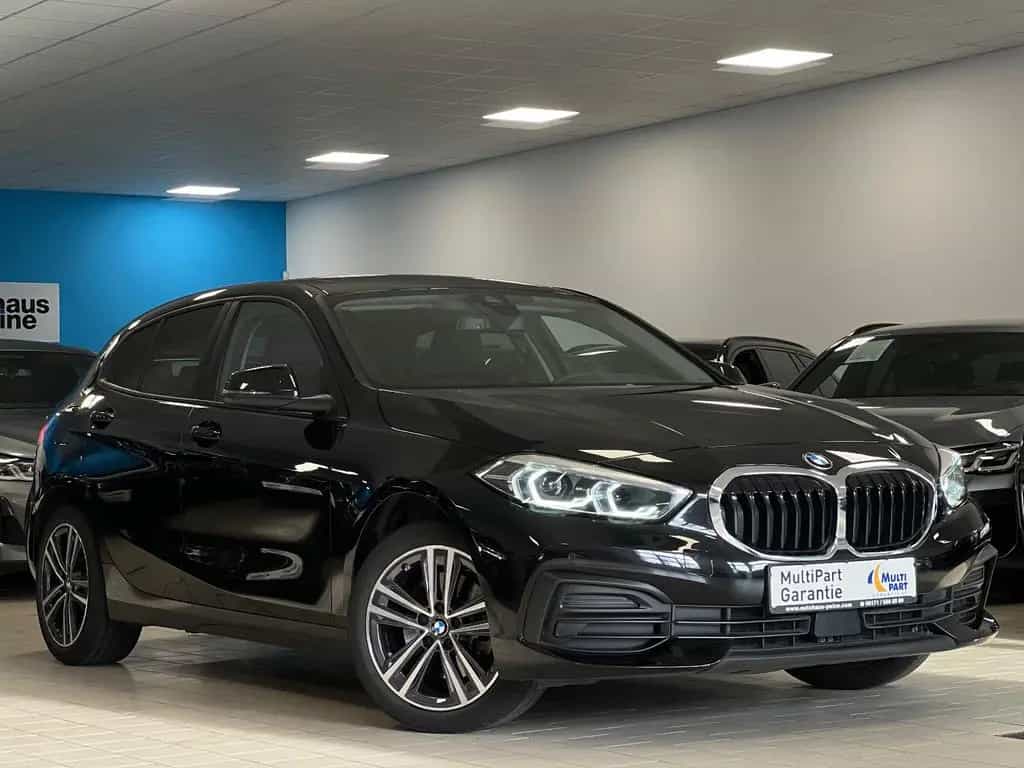 BMW 1 Series 118i Advantage Aut/Navi/Panorama/LED/Hi-Fi 10/2022-photo-27