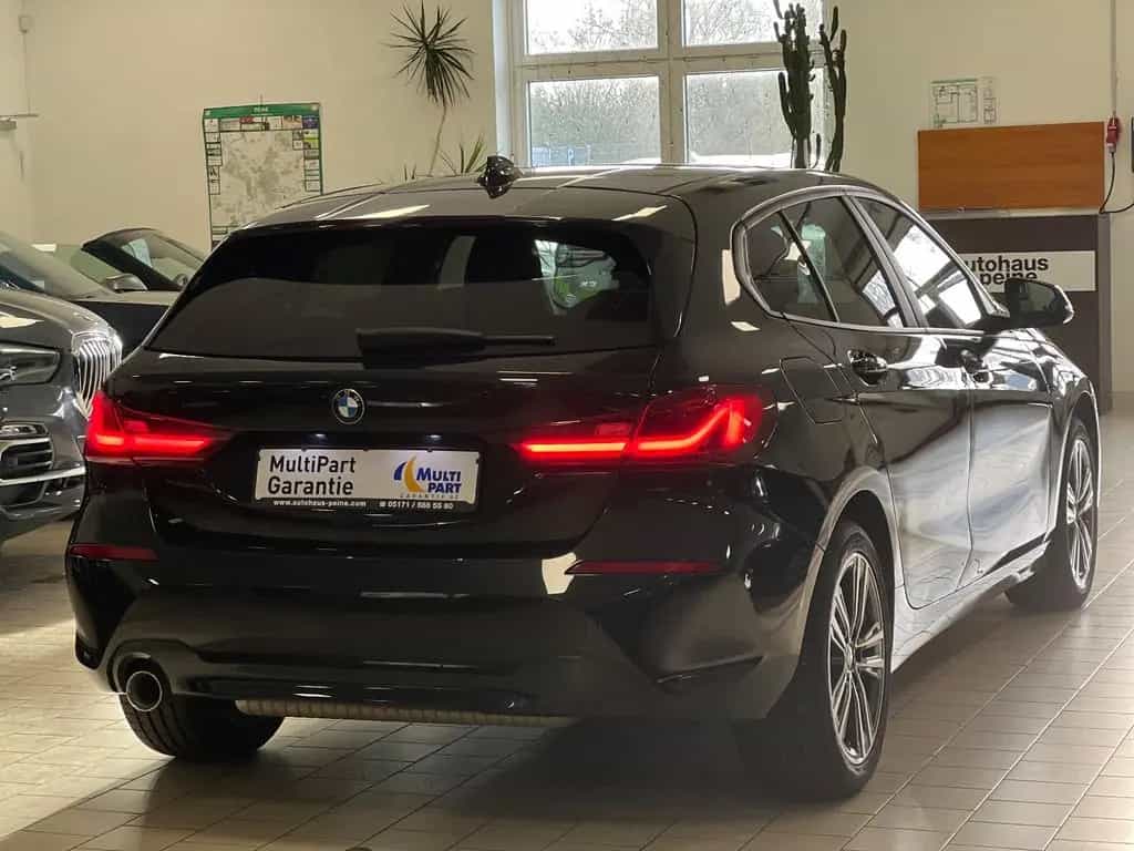 BMW 1 Series 118i Advantage Aut/Navi/Panorama/LED/Hi-Fi 10/2022-photo-28