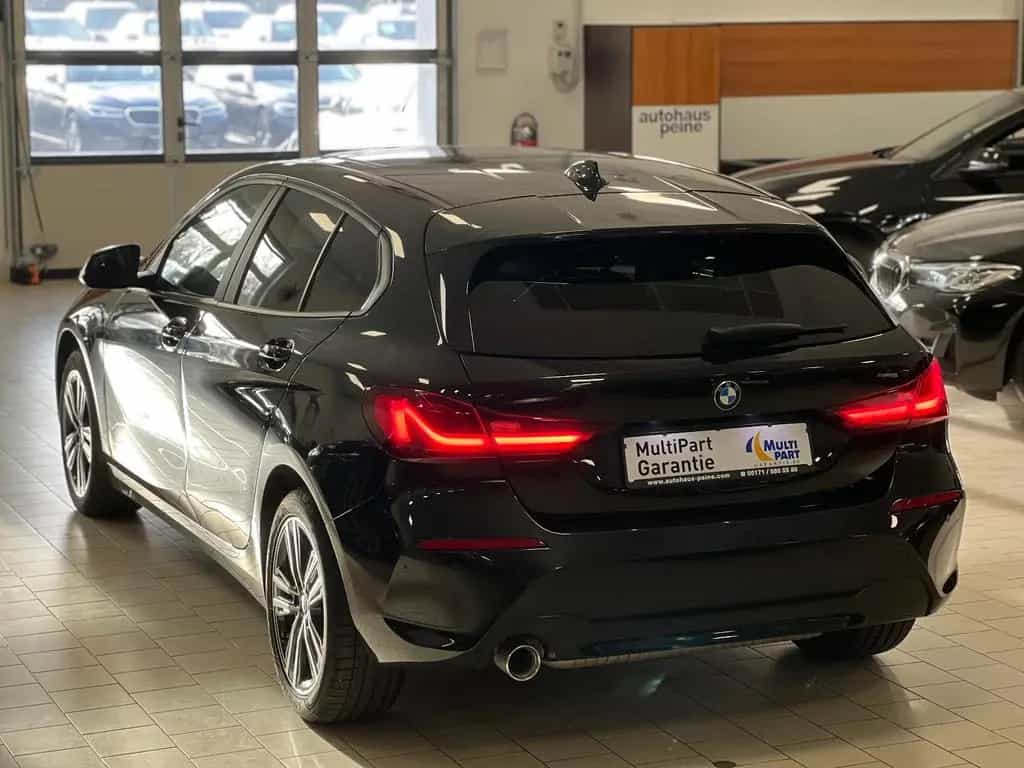 BMW 1 Series 118i Advantage Aut/Navi/Panorama/LED/Hi-Fi 10/2022-photo-7