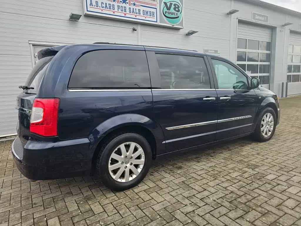 Chrysler Grand Voyager Town & Country -LPG 05/2016-photo-0