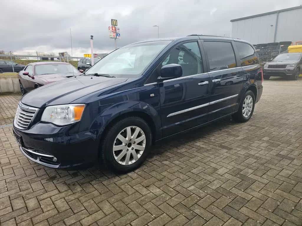 Chrysler Grand Voyager Town & Country -LPG 05/2016-photo-1
