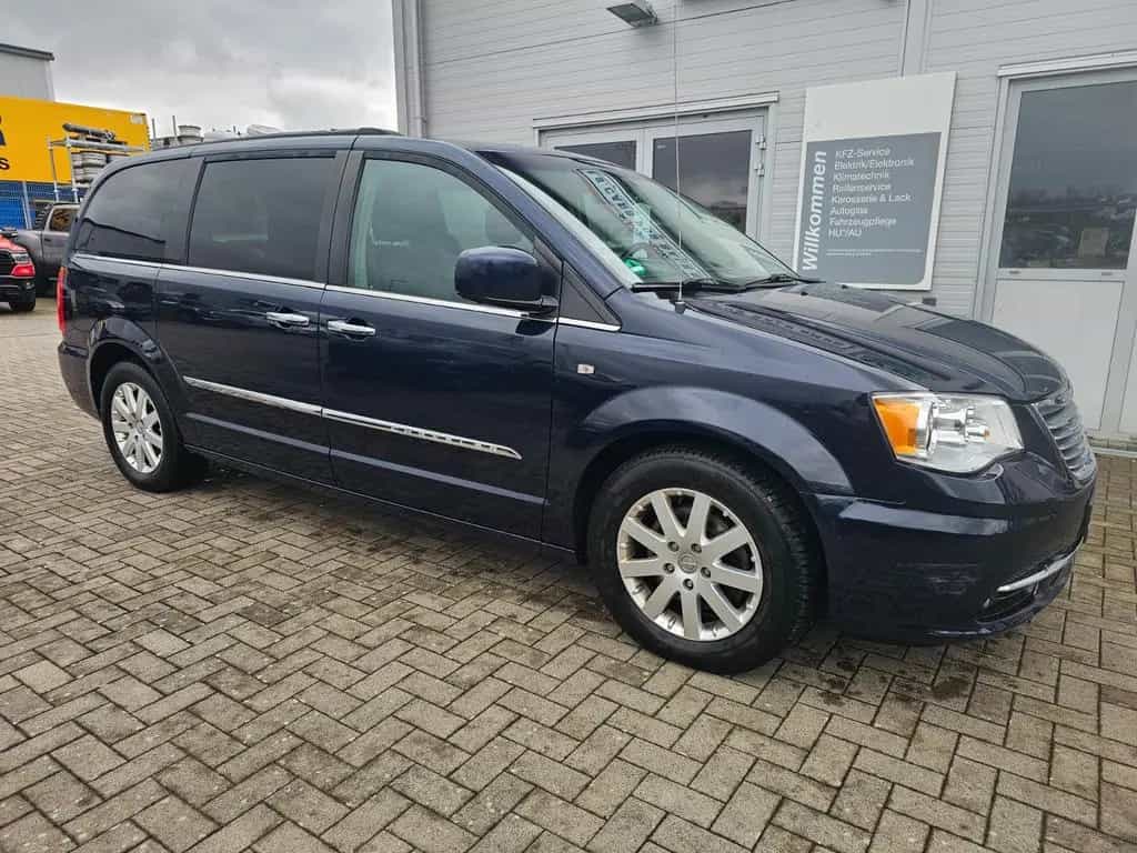 Chrysler Grand Voyager Town & Country -LPG 05/2016-photo-3