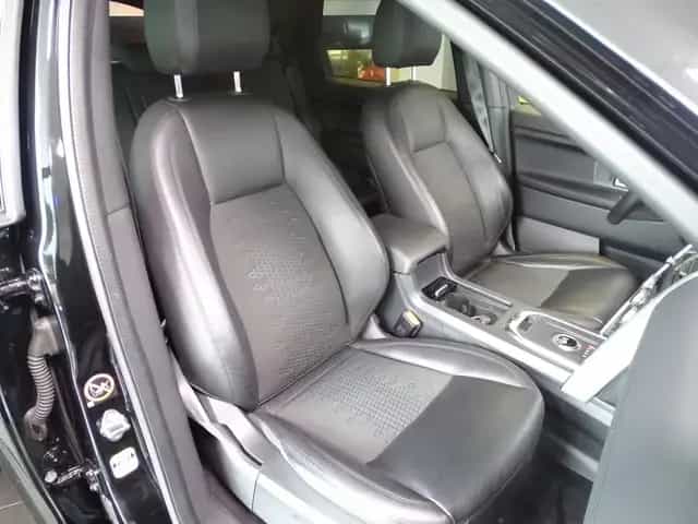 Land Rover Discovery Sport TD4 SE T-Leder Navi PDC Cam SHZ 06/2019-photo-13