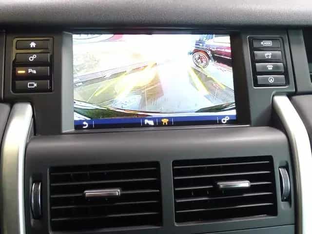 Land Rover Discovery Sport TD4 SE T-Leder Navi PDC Cam SHZ 06/2019-photo-17