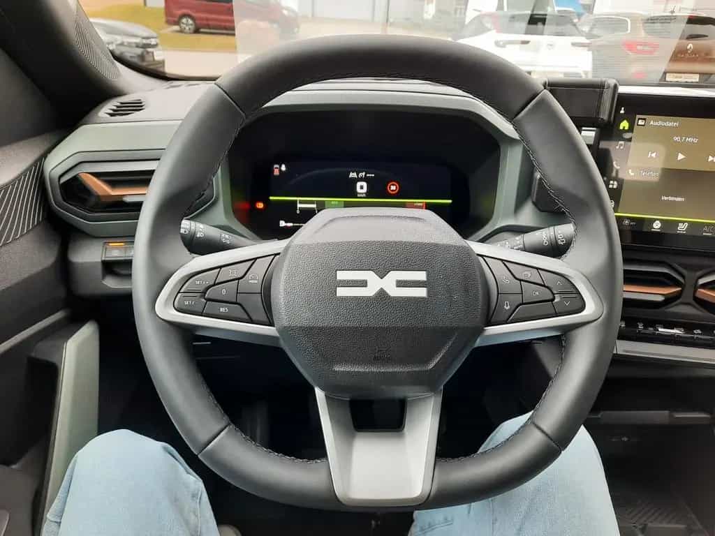 Dacia Bigster TCe 130 Extreme 4x4 null-photo-12