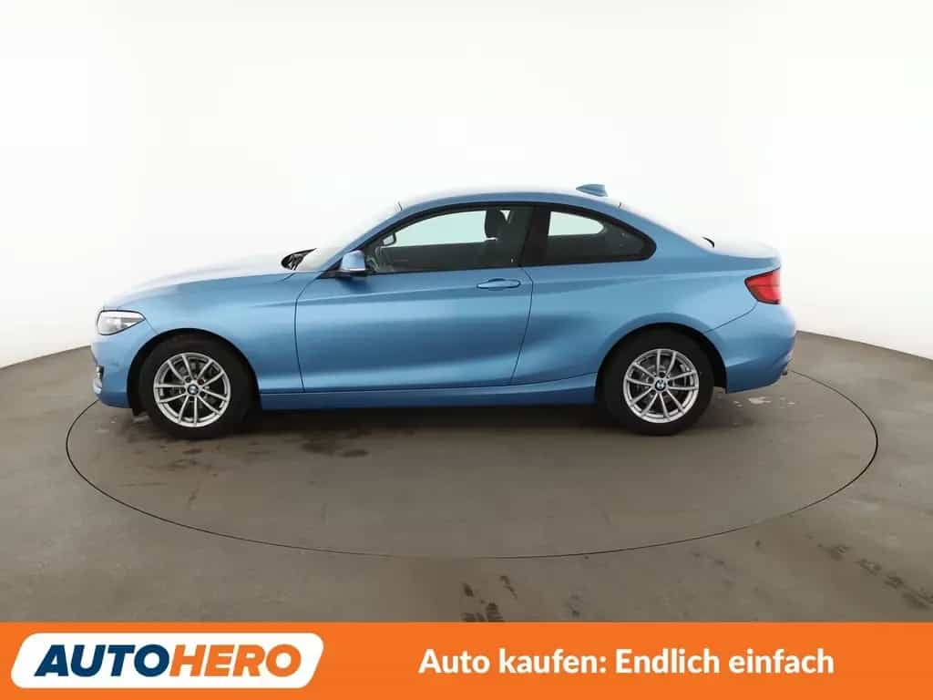 BMW 2 Series 218i Advantage *NAVI*LED*PDC*SHZ*TEMPO*ALU* 10/2018-photo-2