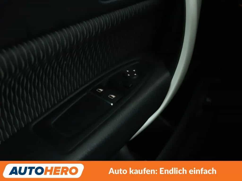 BMW 2 Series 218i Advantage *NAVI*LED*PDC*SHZ*TEMPO*ALU* 10/2018-photo-25