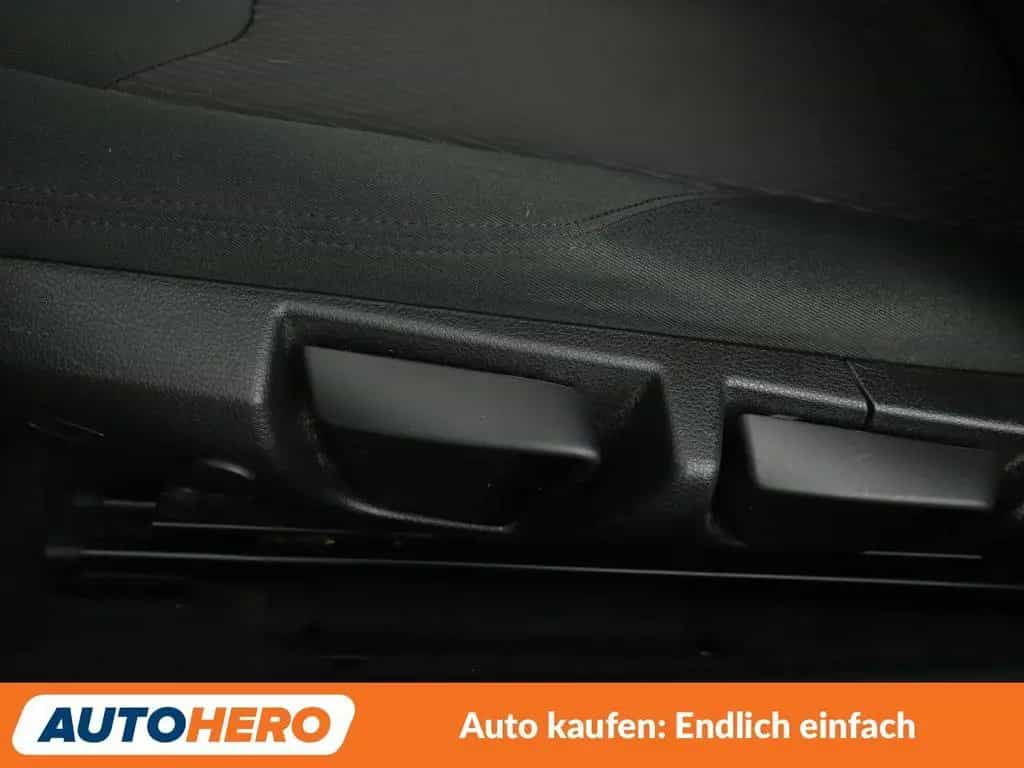 BMW 2 Series 218i Advantage *NAVI*LED*PDC*SHZ*TEMPO*ALU* 10/2018-photo-26