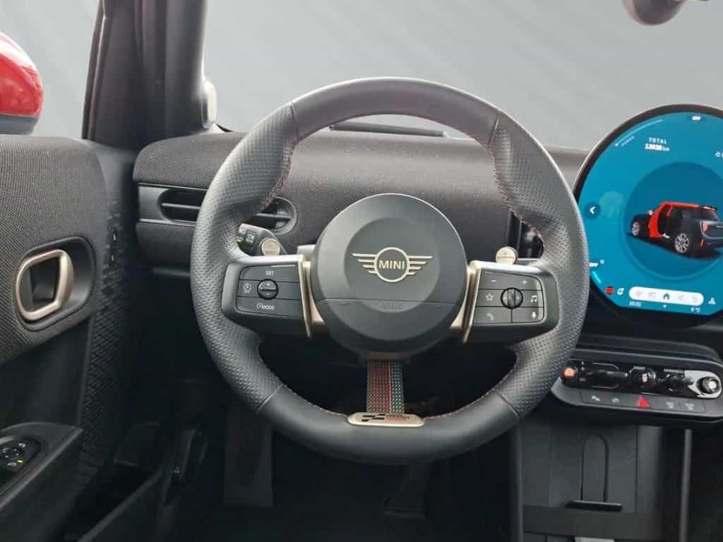 MINI Cooper S 5-Türer JCW Trim ACC Pano HUD LED H&K 11/2024-photo-11