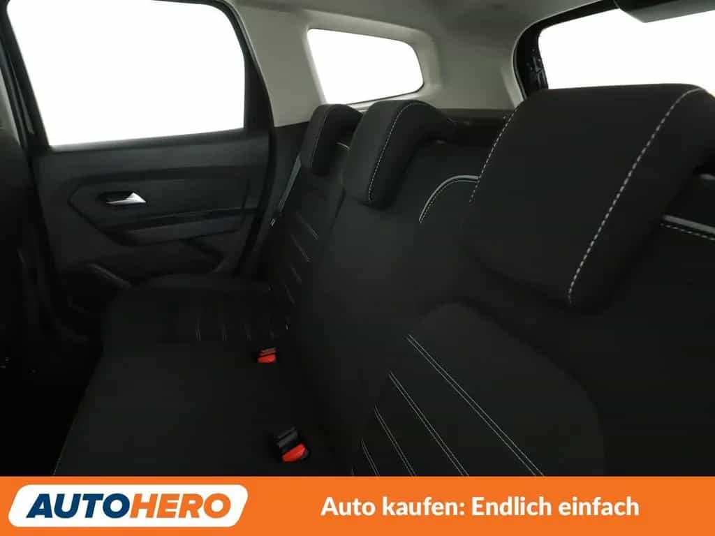 Dacia Duster 1.3 TCe Prestige Aut.*NAVI*CAM*SHZ*TEMPO* 03/2022-photo-13