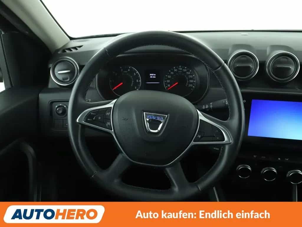 Dacia Duster 1.3 TCe Prestige Aut.*NAVI*CAM*SHZ*TEMPO* 03/2022-photo-18