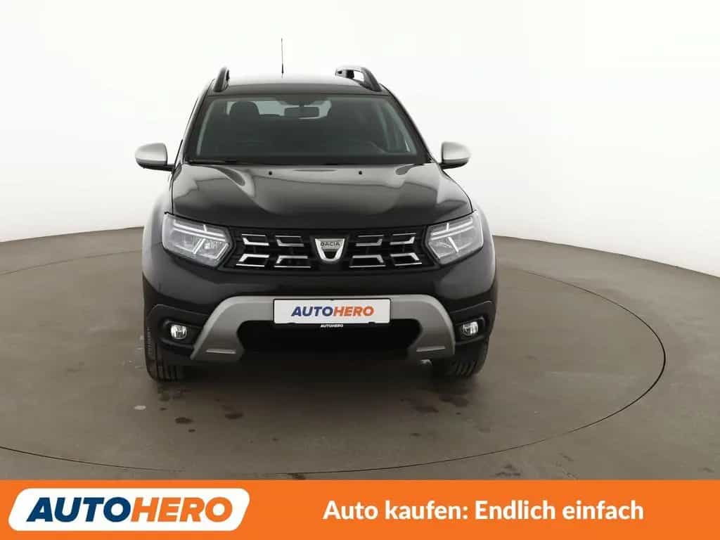 Dacia Duster 1.3 TCe Prestige Aut.*NAVI*CAM*SHZ*TEMPO* 03/2022-photo-8