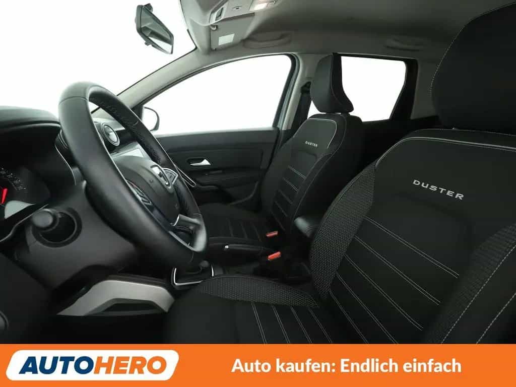 Dacia Duster 1.3 TCe Prestige Aut.*NAVI*CAM*SHZ*TEMPO* 03/2022-photo-9